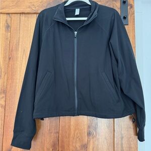Yogalicious Women's Black Athletic Jacket